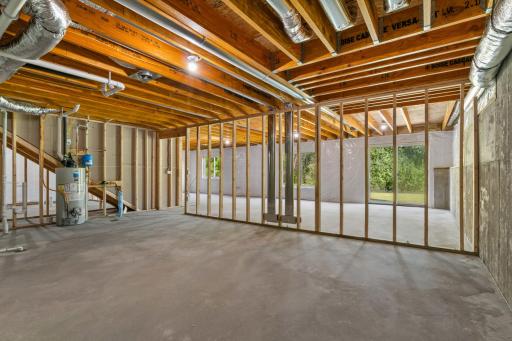 2040 13th Street NW, Faribault, MN 55021