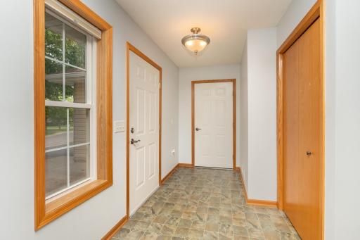 818 Roundhouse Street, Shakopee, MN 55379