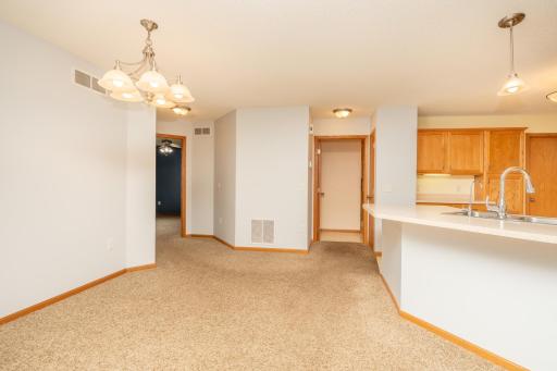 818 Roundhouse Street, Shakopee, MN 55379