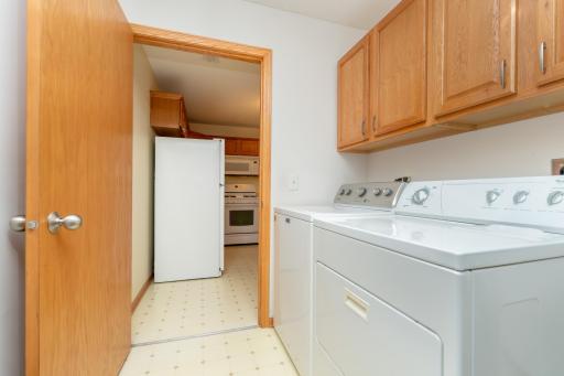 818 Roundhouse Street, Shakopee, MN 55379