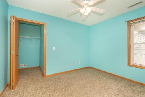 818 Roundhouse Street, Shakopee, MN 55379
