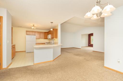 818 Roundhouse Street, Shakopee, MN 55379