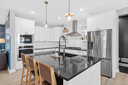 2975 Elgin Court, River Falls, WI 54022