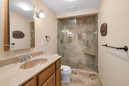 5000 Normandale Hglds Drive, Minneapolis, MN 55437