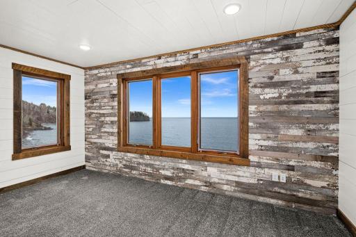 6164 Kennedys Landing, Silver Bay, MN 55614