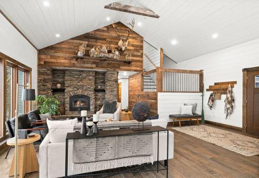 6164 Kennedys Landing, Silver Bay, MN 55614