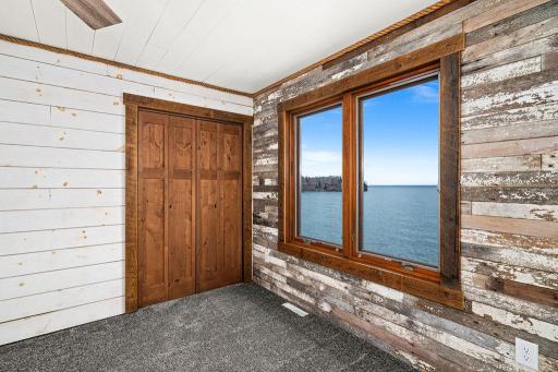 6164 Kennedys Landing, Silver Bay, MN 55614