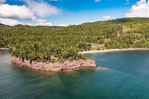 6164 Kennedys Landing, Silver Bay, MN 55614