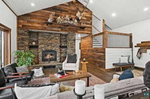 6164 Kennedys Landing, Silver Bay, MN 55614