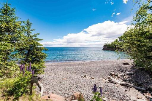 6164 Kennedys Landing, Silver Bay, MN 55614