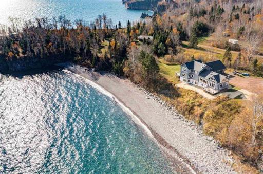 6164 Kennedys Landing, Silver Bay, MN 55614