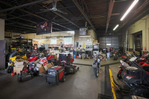 4215 E Lake St WIDE View of interior shop.jpg