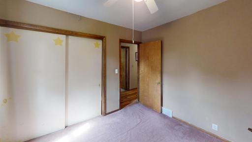 204 Fredrick Drive, Albert Lea, MN 56007