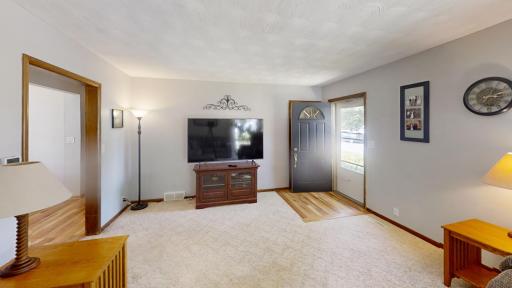 204 Fredrick Drive, Albert Lea, MN 56007