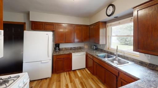 204 Fredrick Drive, Albert Lea, MN 56007