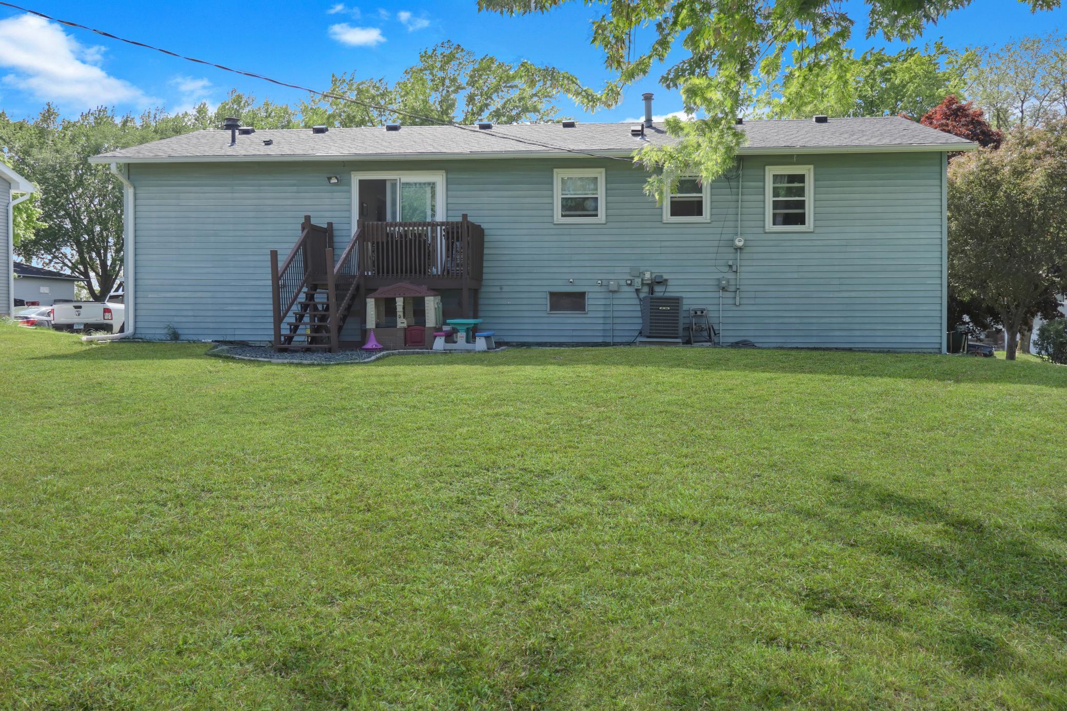 backyard2.jpg