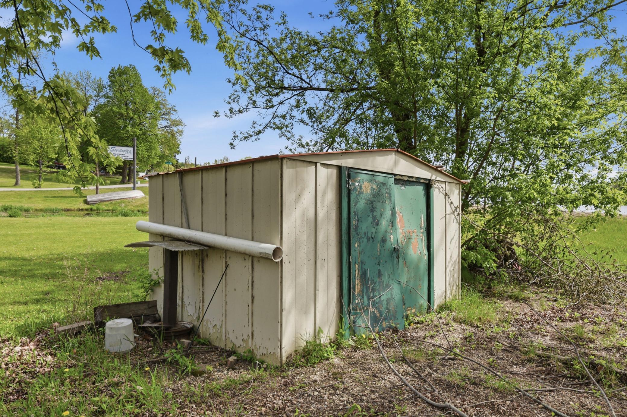 Shed