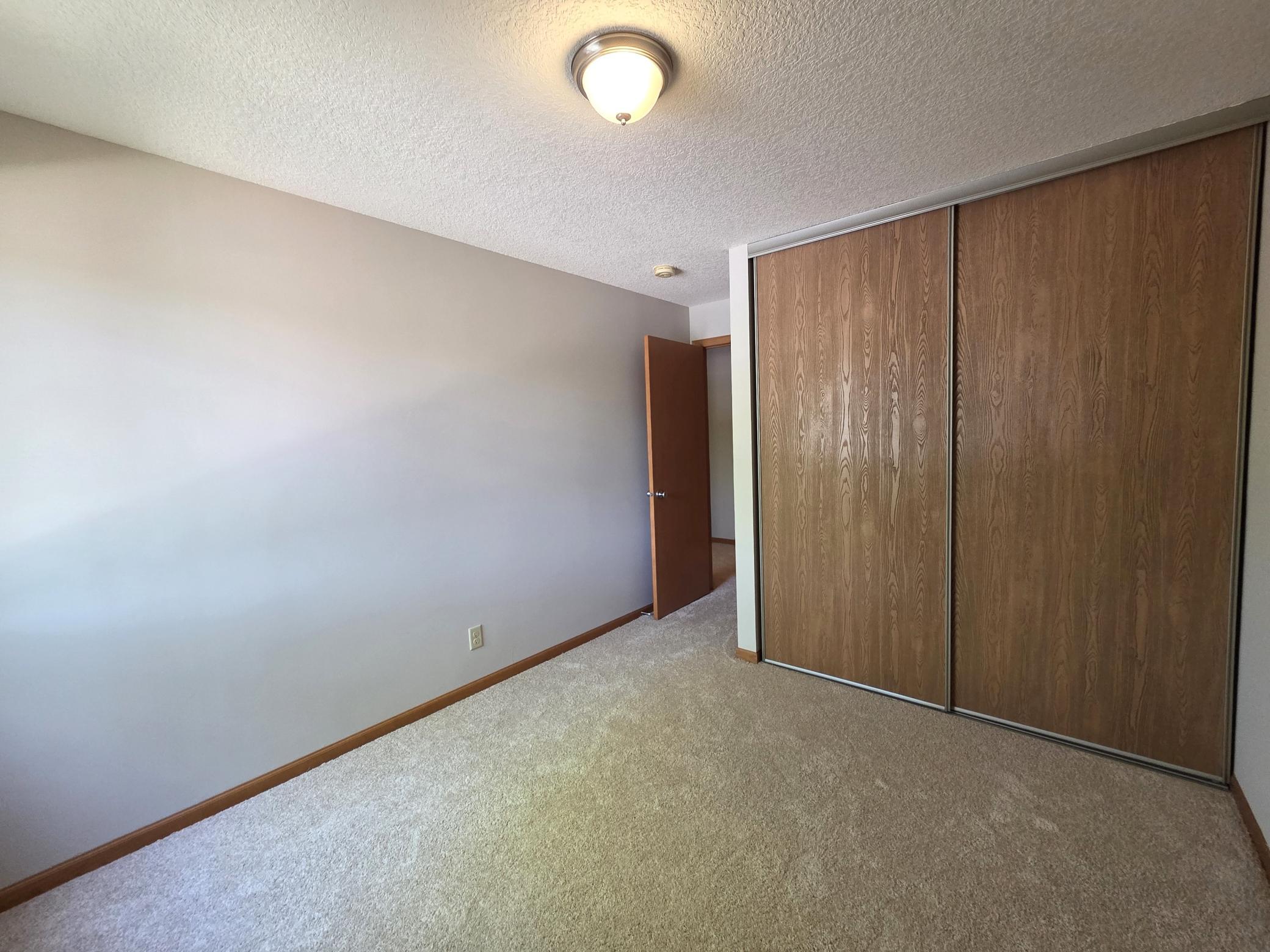 Bedroom3- with large closet