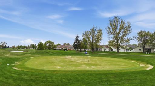 2889 35th Street S, Moorhead, MN 56560