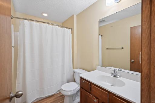 1351 Magnolia Avenue E, 1351, Saint Paul, MN 55106