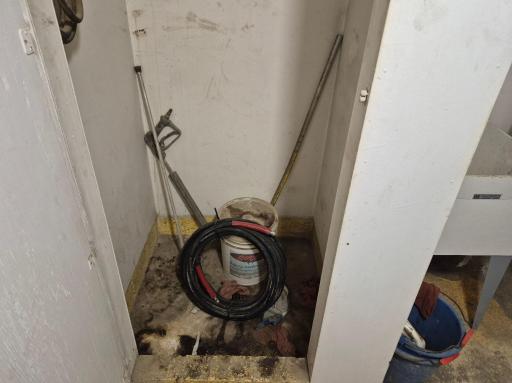 31718_1_17e98249-9534-4037-810a-155ee7239bd6_clean.jpg