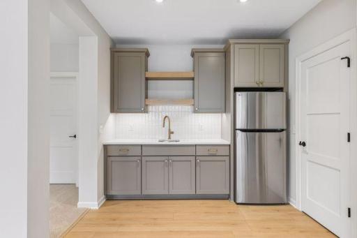 751 W 96th Street, Chanhassen, MN 55317