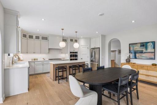 751 W 96th Street, Chanhassen, MN 55317