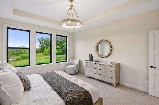 751 W 96th Street, Chanhassen, MN 55317