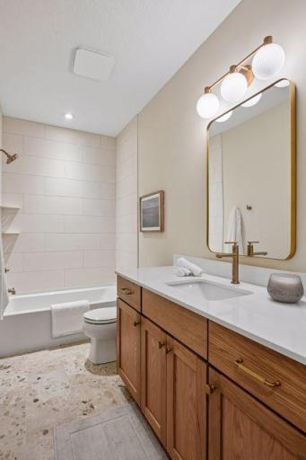 751 W 96th Street, Chanhassen, MN 55317
