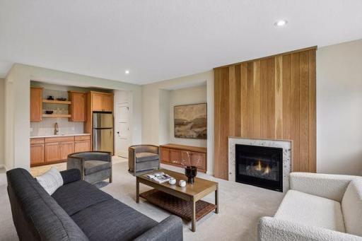 751 W 96th Street, Chanhassen, MN 55317