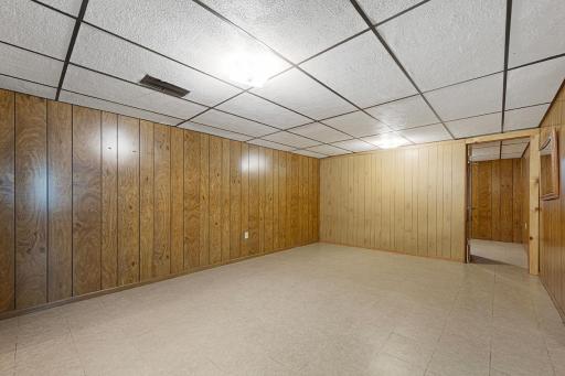 921 N Payne Street, New Ulm, MN 56073