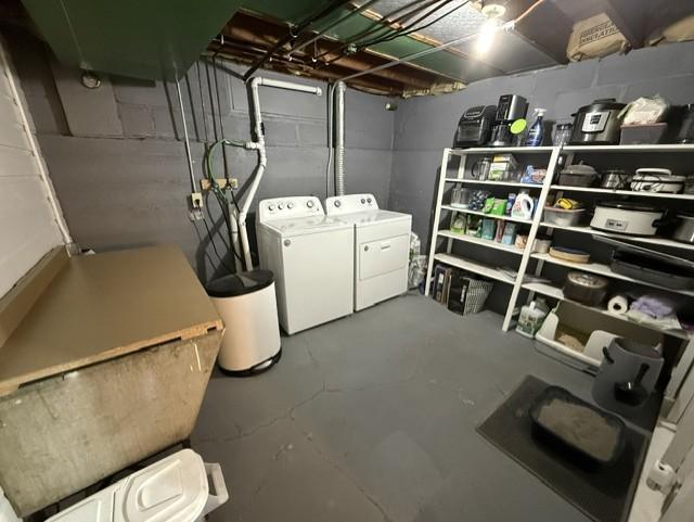 Laundry room - bsmt