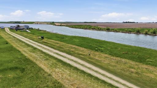 116 EULA MAE WOODWARD Parkway SW, Oakes, ND 58474