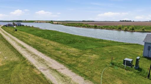 116 EULA MAE WOODWARD Parkway SW, Oakes, ND 58474