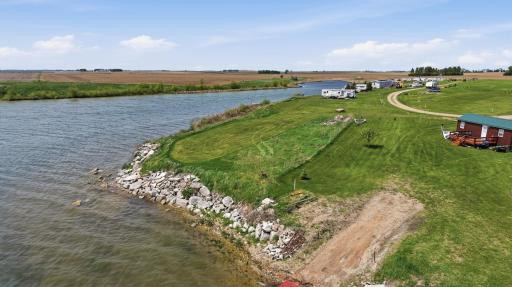 116 EULA MAE WOODWARD Parkway SW, Oakes, ND 58474