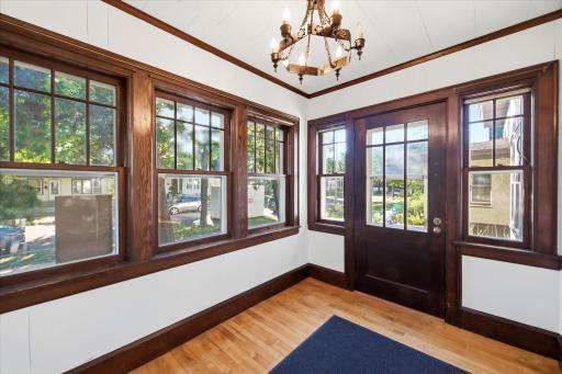 3832 Garfield Avenue, Minneapolis, MN 55409