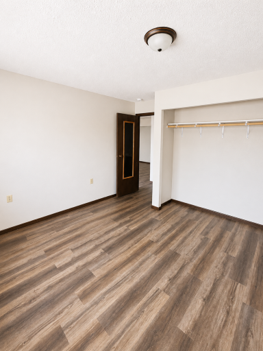 812 Hills Avenue, N103, Jackson, MN 56143