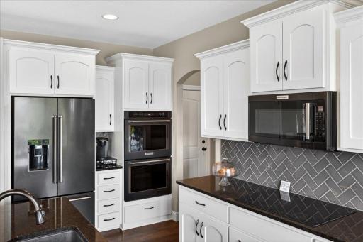 10302 Oregon Avenue N, Minneapolis, MN 55445