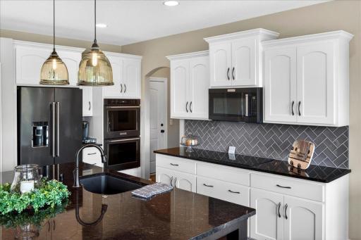 10302 Oregon Avenue N, Minneapolis, MN 55445