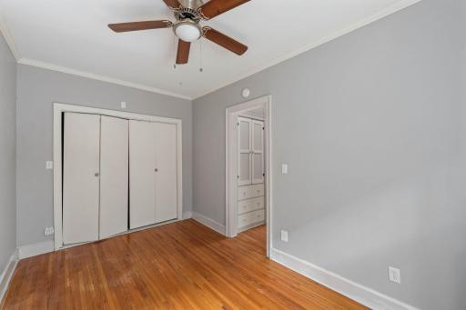 2733 Girard Avenue S, 106, Minneapolis, MN 55408