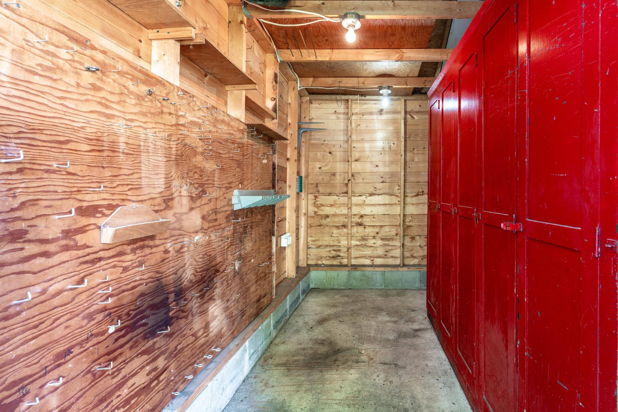 G06-Workshiop Storage.jpg