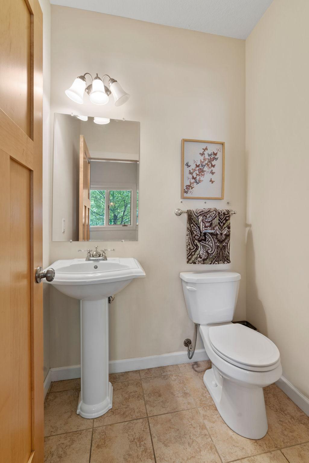 83-web-or-mls-6030 Quanitco Ln N-43.jpg