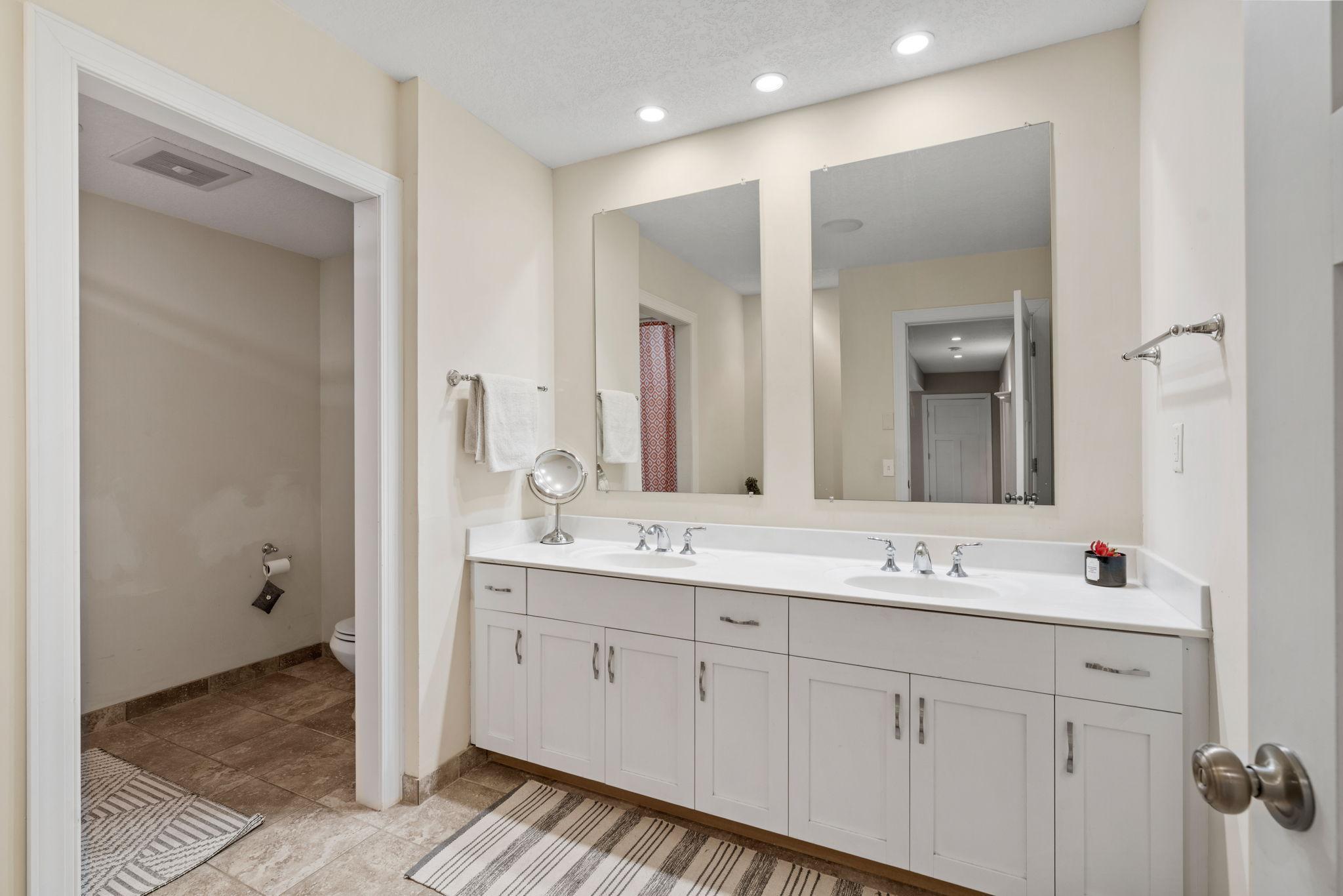 114-web-or-mls-6030 Quanitco Ln N-74.jpg