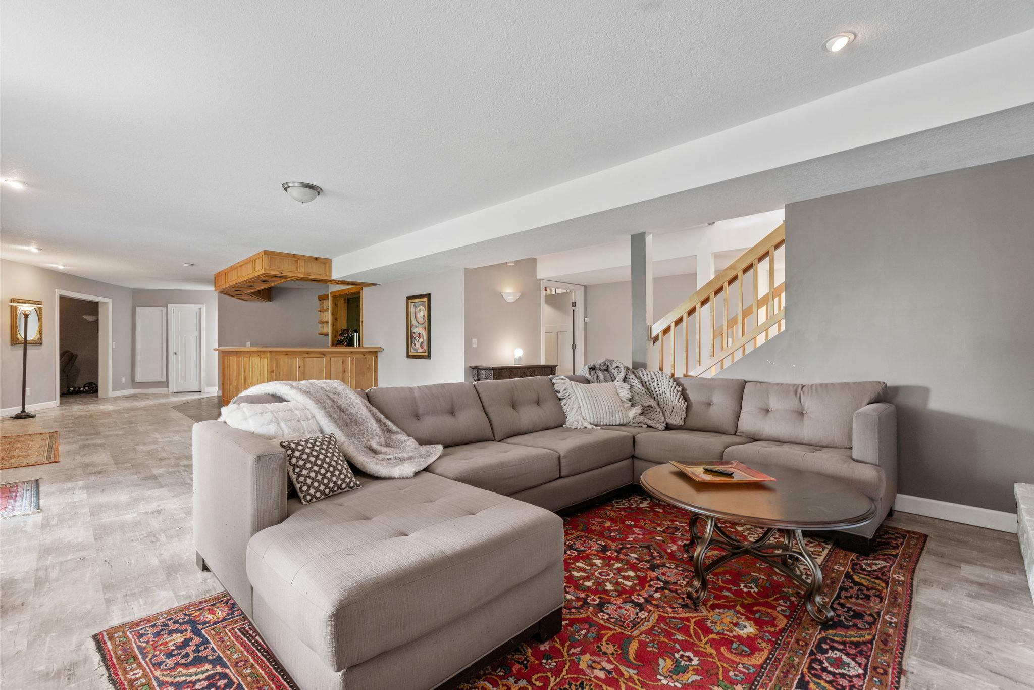 101-web-or-mls-6030 Quanitco Ln N-61.jpg