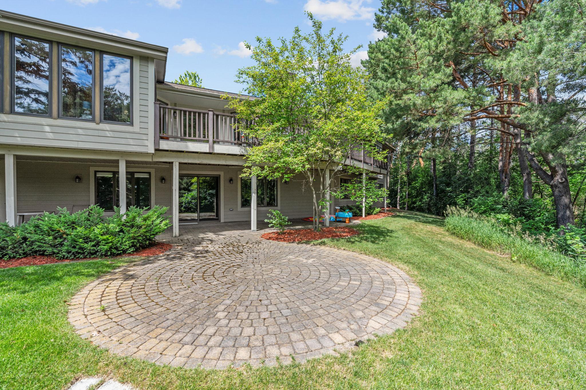 21-web-or-mls-6030 Quantico Ln N-21.jpg