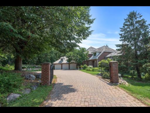 7180 Kenmare Drive, Minneapolis, MN 55438