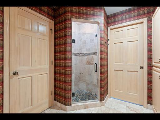 7180 Kenmare Drive, Minneapolis, MN 55438