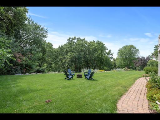 7180 Kenmare Drive, Minneapolis, MN 55438