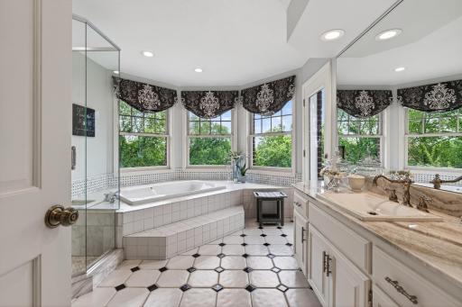 7180 Kenmare Drive, Minneapolis, MN 55438