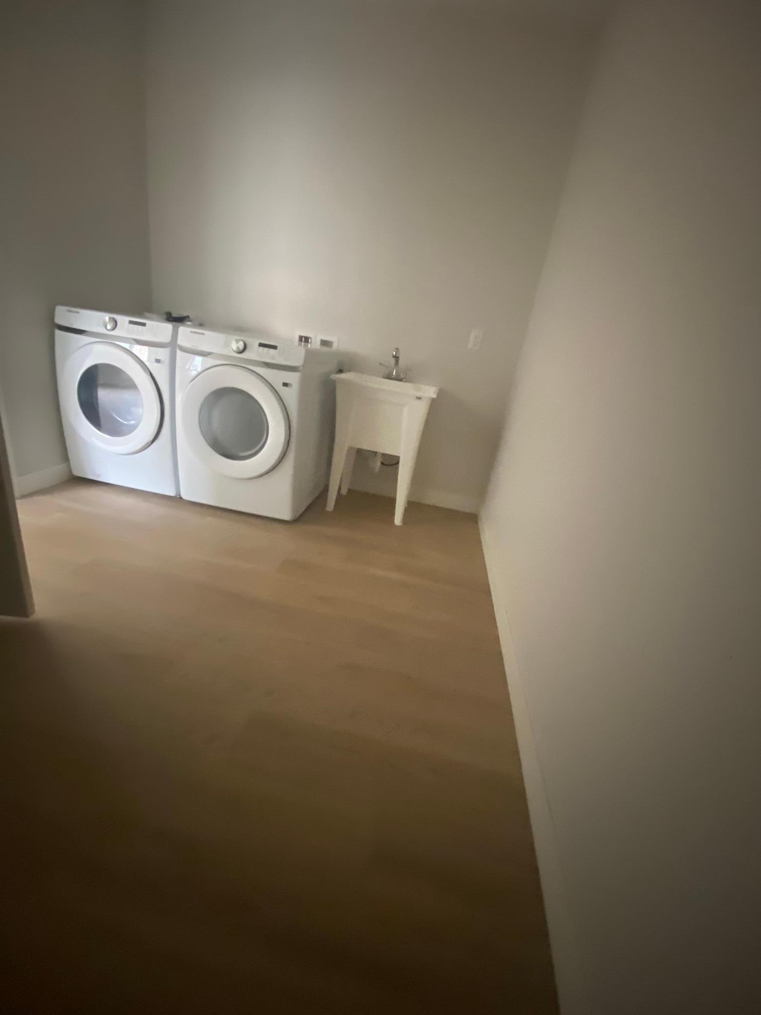 Laundry room.JPG